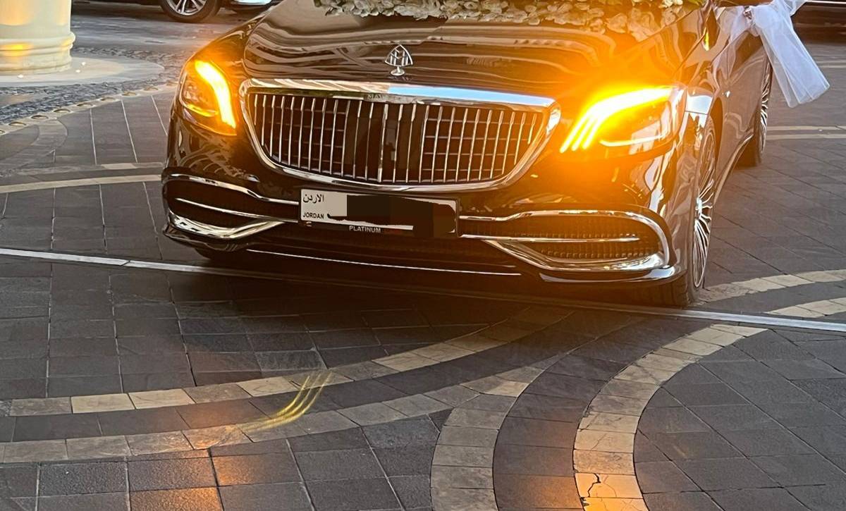 Mercedes-Benz Maybach S560